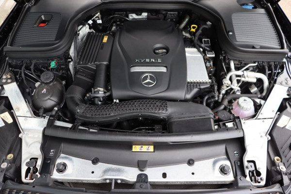 Mercedes-Benz GLC Coupé 300e 4MATIC Business Solution AMG org.NL Burmester standkachel el.dak camera's el.trekhaak VOL
