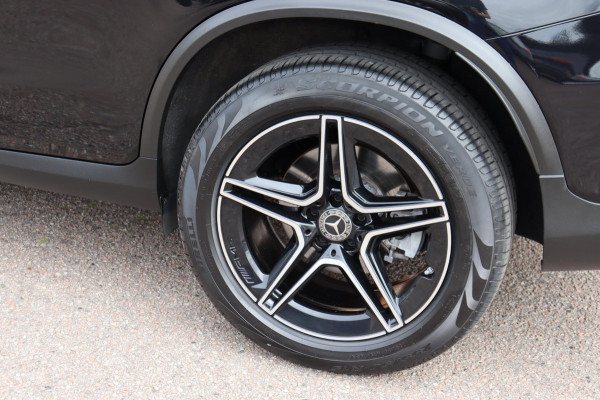 Mercedes-Benz GLC Coupé 300e 4MATIC Business Solution AMG org.NL Burmester standkachel el.dak camera's el.trekhaak VOL