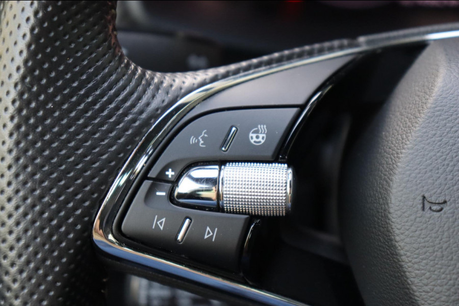 Škoda Kodiaq 1.5 TSI Sportline Business org.NL schuifdak trekhaak stuur+stoelverw camera canton