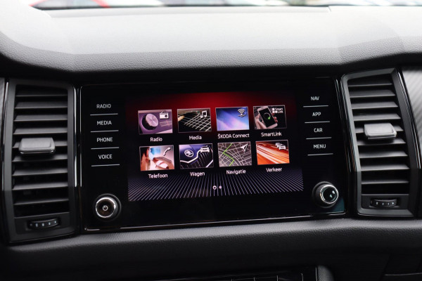 Škoda Kodiaq 1.5 TSI Sportline Business org.NL el.klep camera canton el.schuifdak el.stoel