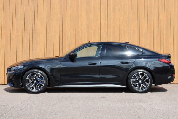 BMW 4 Serie Gran Coupé M440i xDrive M-sport Bus. Ed. Plus org. NL schuifdak camera's