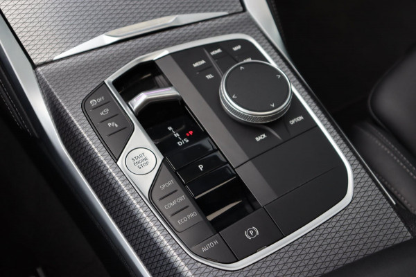 BMW 4 Serie Gran Coupé M440i xDrive M-sport Bus. Ed. Plus org. NL schuifdak camera's