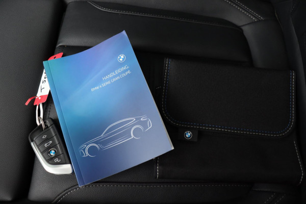 BMW 4 Serie Gran Coupé M440i xDrive M-sport Bus. Ed. Plus org. NL schuifdak camera's