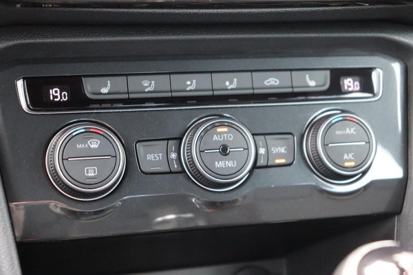 Seat Tarraco 1.5 TSI Xcellence Limited Edition 7persoons org.NL schuifdak camera stoel+bankverw. el.klep