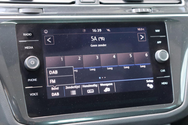 Volkswagen Tiguan 1.5 TSI ACT Comfortline Business org.NL schuifdak camera el.klep