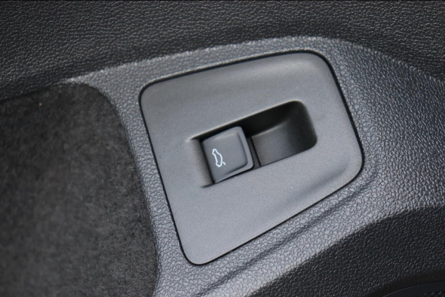 Volkswagen Tiguan 1.5 TSI ACT Comfortline Business org.NL schuifdak camera el.klep