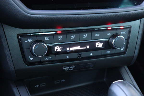 Seat Ibiza 1.5 TSI FR Business Intense Plus org.NL Beats leer+vw