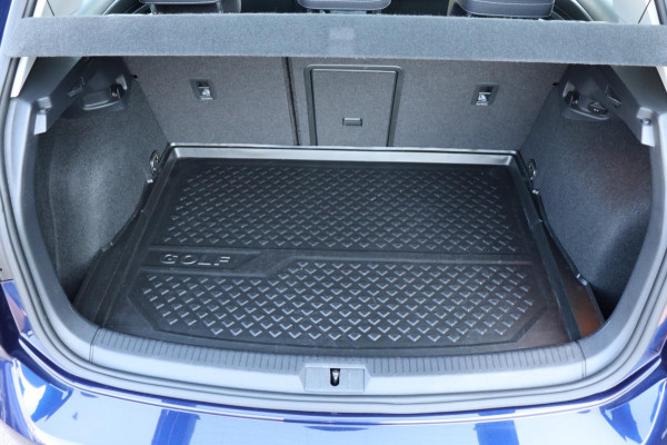 Volkswagen Golf 1.5 TSI Comfortline Business org.NL schuifdak digi-dashboard camera stoelmassage+vw