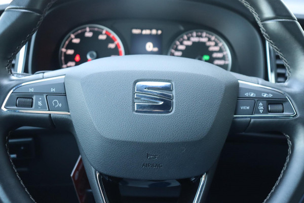 Seat Ateca 1.5 TSI Xcellence Business Intense org. NL trekhaak camera's el.klep