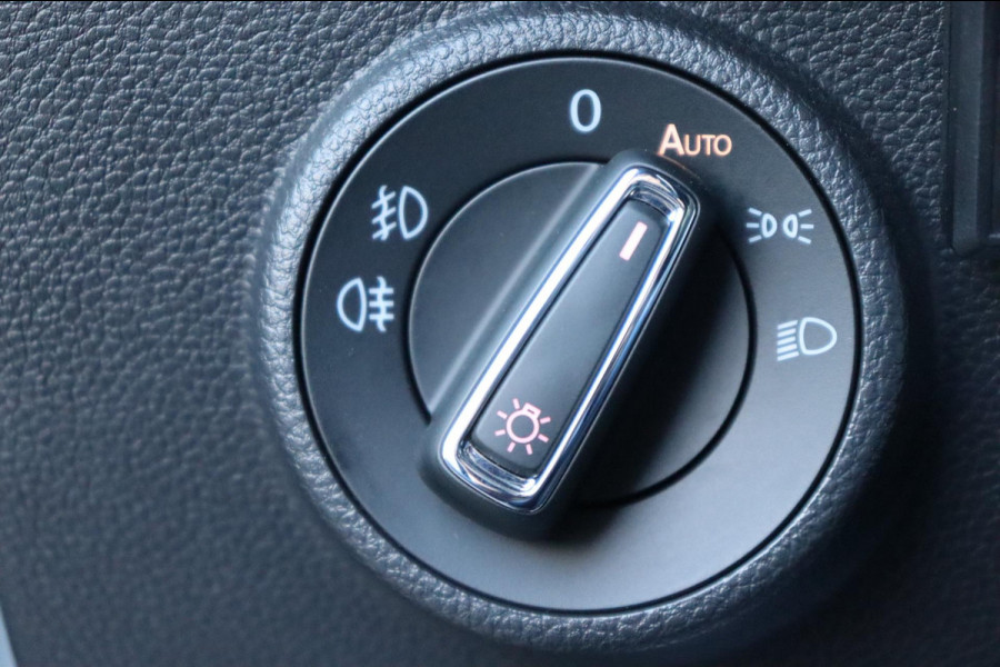 Seat Ateca 1.5 TSI Xcellence Business Intense org. NL trekhaak camera's el.klep