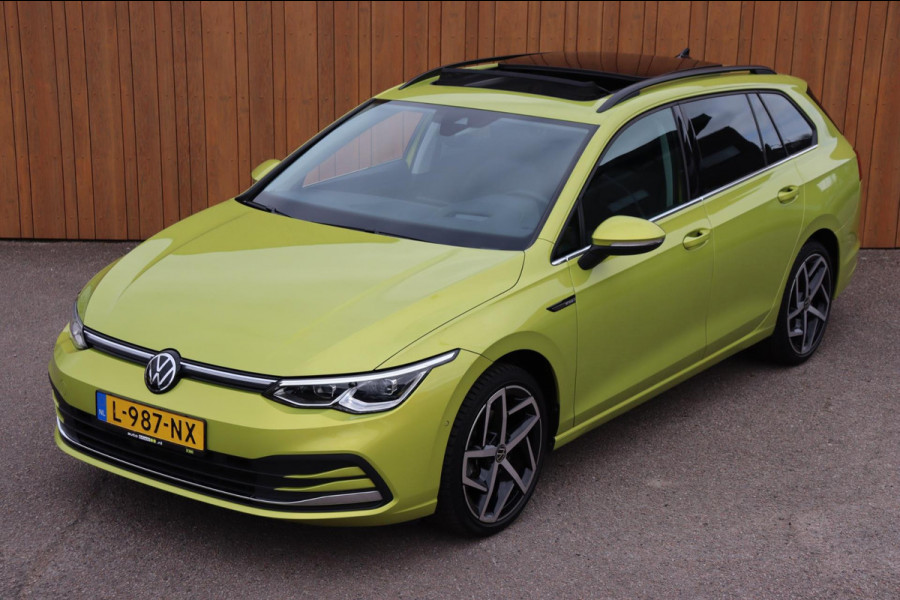 Volkswagen Golf Variant 1.5 TSI Style org.NL schuifdak head-up camera sfeer-verl. alcantara ergo-stoelen