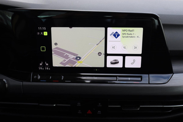 Volkswagen Golf Variant 1.5 TSI Style org.NL schuifdak head-up camera sfeer-verl. alcantara ergo-stoelen