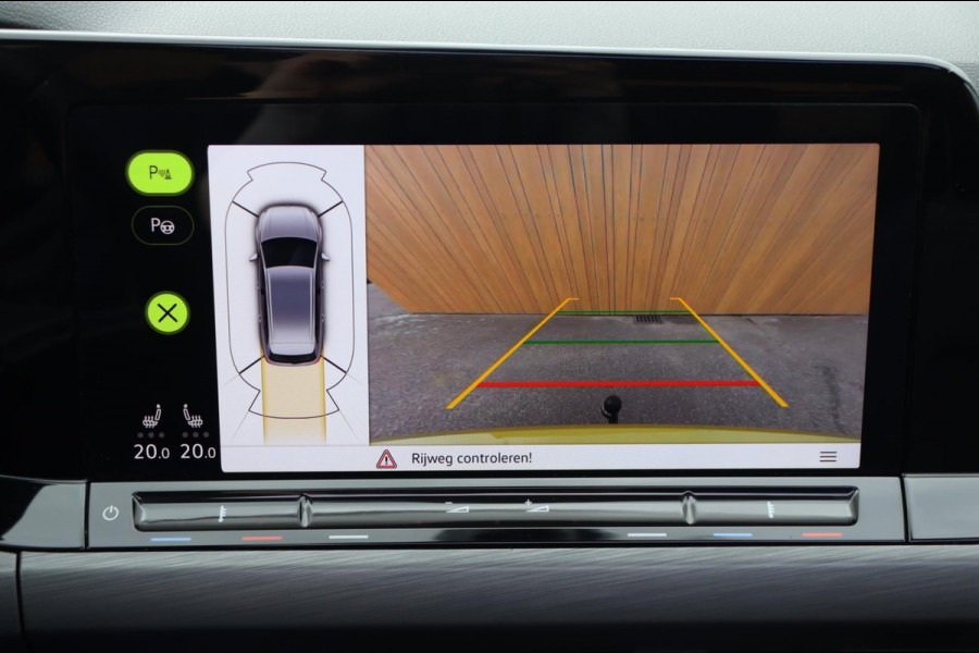 Volkswagen Golf Variant 1.5 TSI Style org.NL schuifdak head-up camera sfeer-verl. alcantara ergo-stoelen