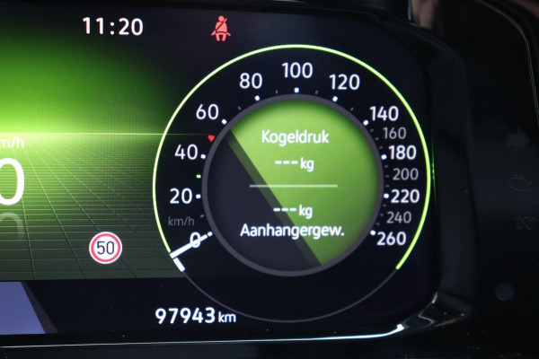 Volkswagen Golf Variant 1.5 TSI Style org.NL schuifdak head-up camera sfeer-verl. alcantara ergo-stoelen