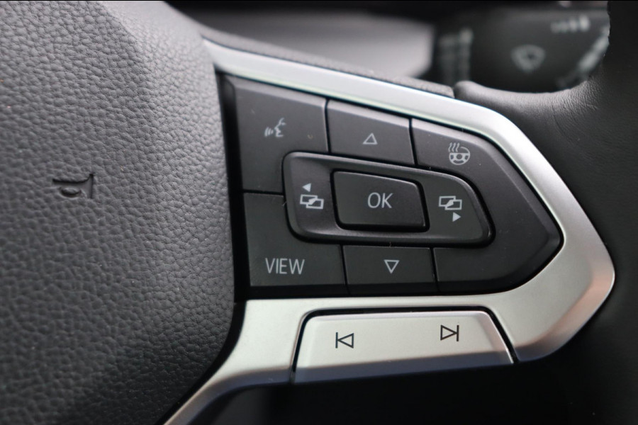 Volkswagen Golf Variant 1.5 TSI Style org.NL schuifdak head-up camera sfeer-verl. alcantara ergo-stoelen