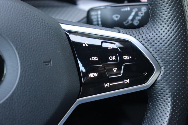 Volkswagen Golf 1.5 TSI R-Line org.NL