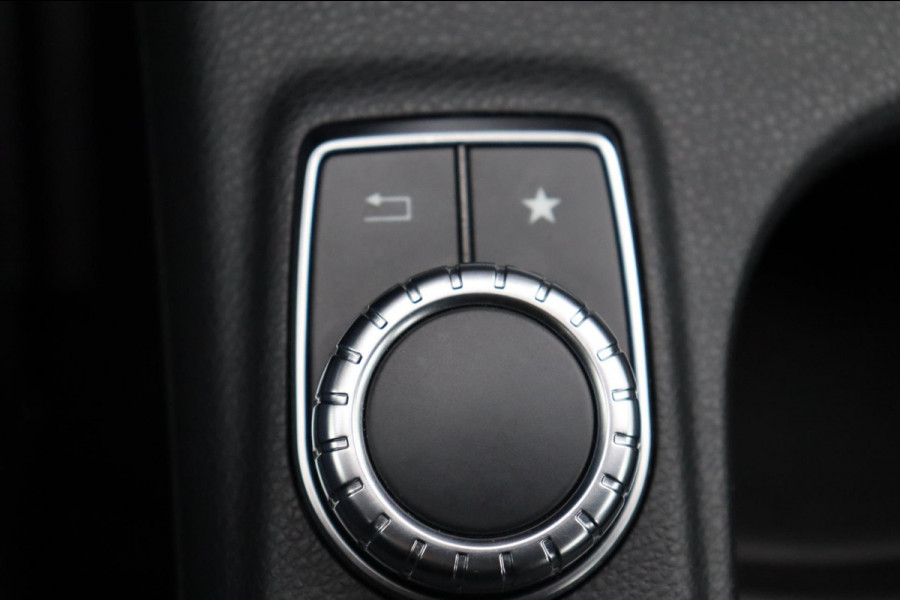 Mercedes-Benz GLA 180 Business Sol. org. NL-auto el.schuif-panoramadak