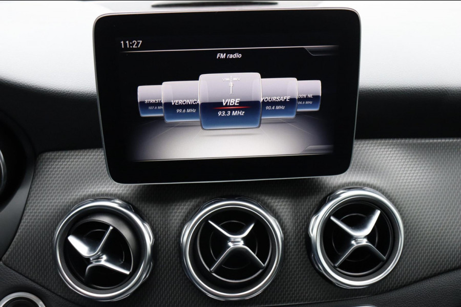 Mercedes-Benz GLA 180 Business Sol. org. NL-auto el.schuif-panoramadak