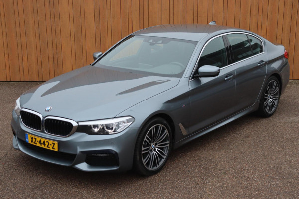 BMW 5 Serie 520i M-sport Executive Ed. Harman Kardon org.NL camera alcantara+elek.verstelbaar digi.dash navi