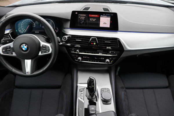 BMW 5 Serie 520i M-sport Executive Ed. Harman Kardon org.NL camera alcantara+elek.verstelbaar digi.dash navi