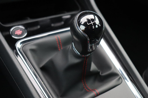 Seat Ateca 1.5 TSI FR Business Intense org. NL-auto