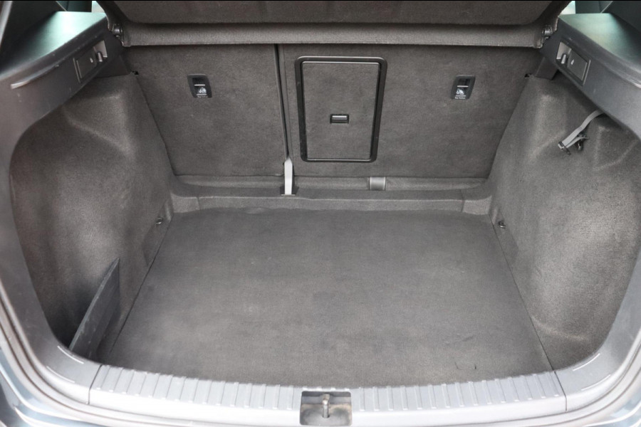 Seat Ateca 1.5 TSI FR Business Intense org. NL-auto