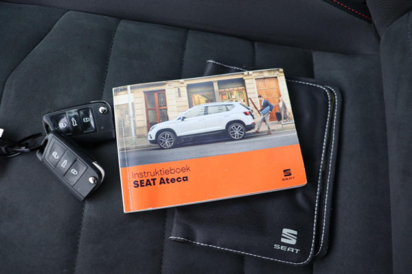 Seat Ateca 1.5 TSI FR Business Intense org. NL-auto