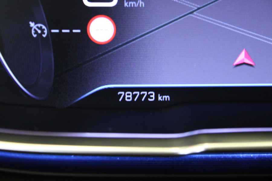 Peugeot 3008 1.2 PureTech Allure |Pano|