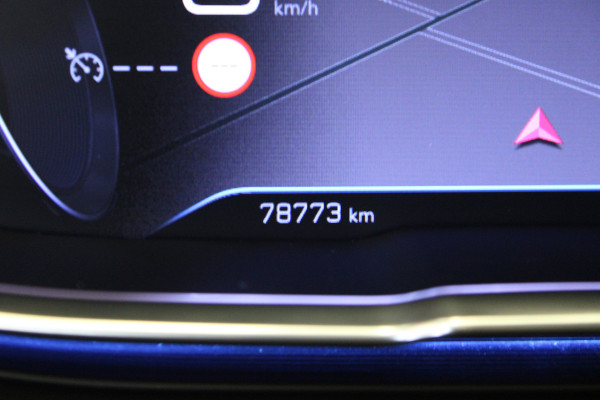 Peugeot 3008 1.2 PureTech Allure |Pano|