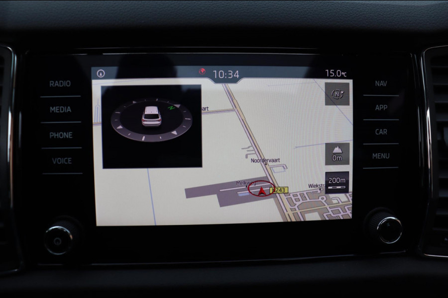 Škoda Kodiaq 1.5 TSI Business Edition org. NL-auto el.schuif/panoramadak trekhaak camera leer+vw