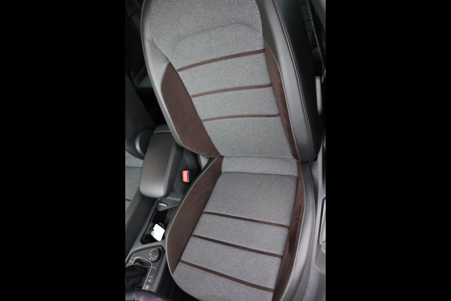 Seat Tarraco 1.5 TSI Xcellence org. NL-auto Beats camera trekhaak