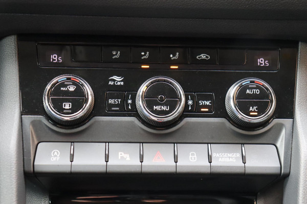 Škoda Kodiaq 1.5 TSI Business Edition Plus org. NL-auto trekhaak leer camera