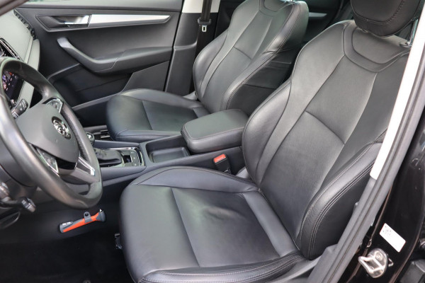 Škoda Karoq 1.5 TSI ACT Bus.org. NL-auto leer+vw schuifdak trekhaak el.klep