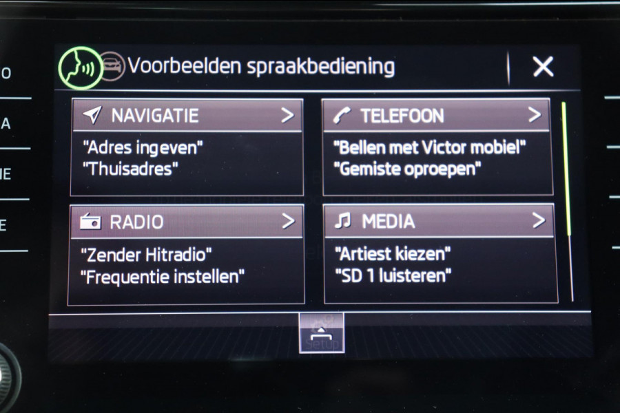 Škoda Karoq 1.5 TSI ACT Bus.org. NL-auto leer+vw schuifdak trekhaak el.klep