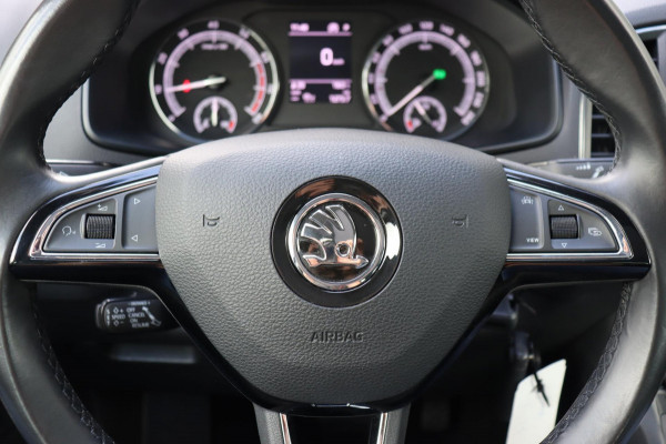 Škoda Karoq 1.5 TSI ACT Bus.org. NL-auto leer+vw schuifdak trekhaak el.klep