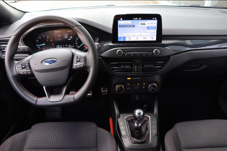 Ford FOCUS Wagon 1.0 EcoBoost ST Line Bus org. NL camera