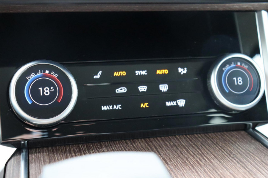 Land Rover Range Rover P440e SE PHEV org. NL schuifdak luchtvering