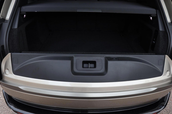 Land Rover Range Rover P440e SE PHEV org. NL schuifdak luchtvering