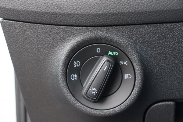 Škoda Kodiaq 1.5 TSI Amb.Bus. Aut.org.NL leer schuifdak trekhaak