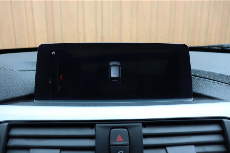 BMW 3 Serie Touring 320i Edition M-Sport Shadow Executive org.NL leer+vw schuifdak