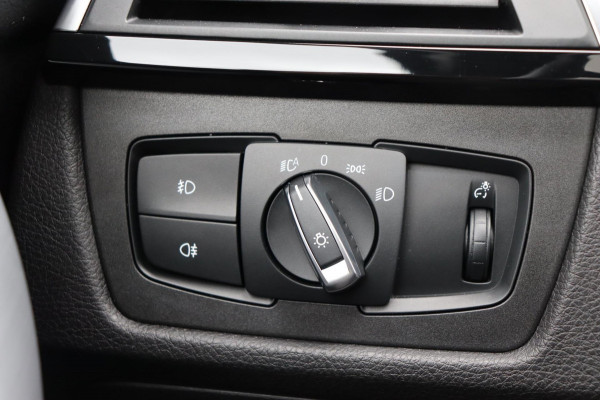 BMW 3 Serie Touring 320i Edition M-Sport Shadow Executive org.NL leer+vw schuifdak