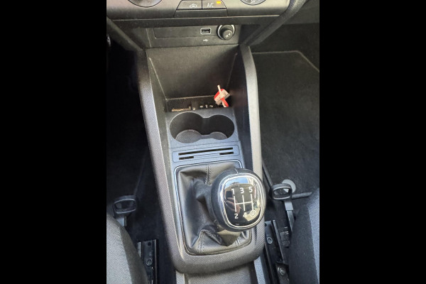 Škoda Fabia 1.0 Clever - Appel CarPlay / Navigatie I Airco I Achteruitrij Camera I LED I PDC I Sport velgen I Dealer onderhouden