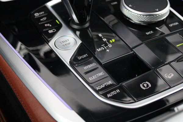 BMW X5 xDrive45e High Executive | M-SPORT | NAP | PANO | HUD | 360 | KEYLESS | ELEK TREKHAAK | H/K | LASER | ALCANTARA |