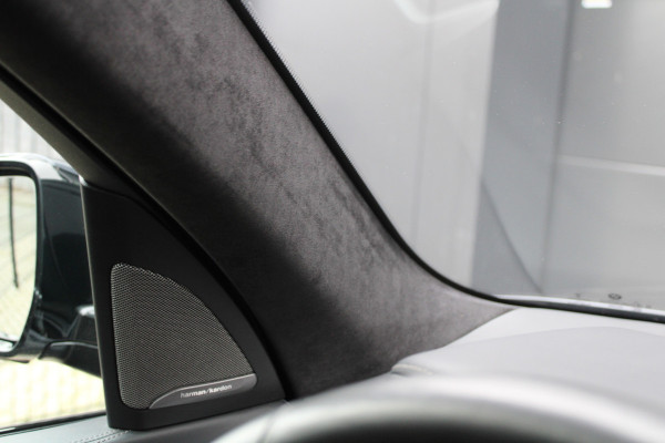 BMW X5 xDrive45e High Executive | M-SPORT | NAP | PANO | HUD | 360 | KEYLESS | ELEK TREKHAAK | H/K | LASER | ALCANTARA |