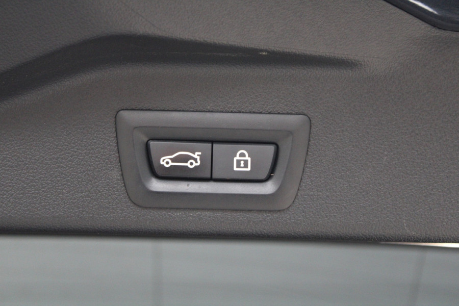 BMW X5 xDrive45e High Executive | M-SPORT | NAP | PANO | HUD | 360 | KEYLESS | ELEK TREKHAAK | H/K | LASER | ALCANTARA |