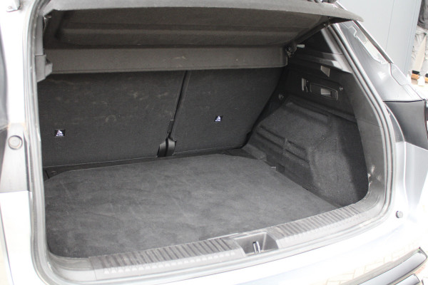 Renault Austral 1.2 E-Tech full hybrid 200 iconic | BTW | PANO | ACC | 360 | STOEL&STUUR VERW | ELEK STOELEN | DODE HOEK |