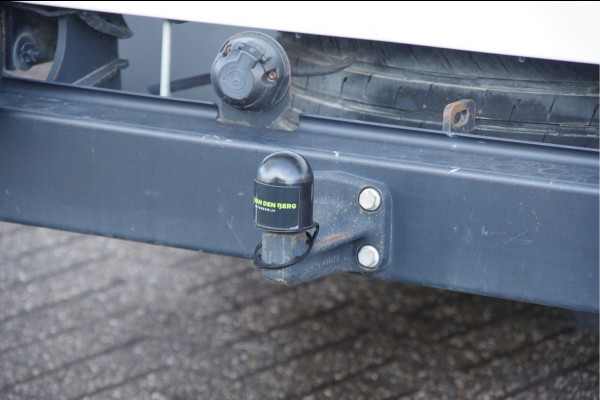 Mercedes-Benz Sprinter 519 3.0 CDI V6 N1 BAKWAGEN DUBBELLUCHT, AUT. LED, 3.5T TREKHAAK, LEDER, GEVEERDE STOEL, ADAPT. CRUISE, TREKHAAK, MBUX 10'', NAVI