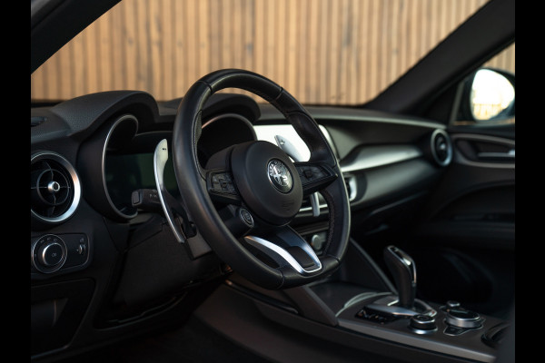 Alfa Romeo Stelvio 2.0 T GME AWD Veloce 280pk | Pano-dak | 21 inch | LED-Matrix koplampen