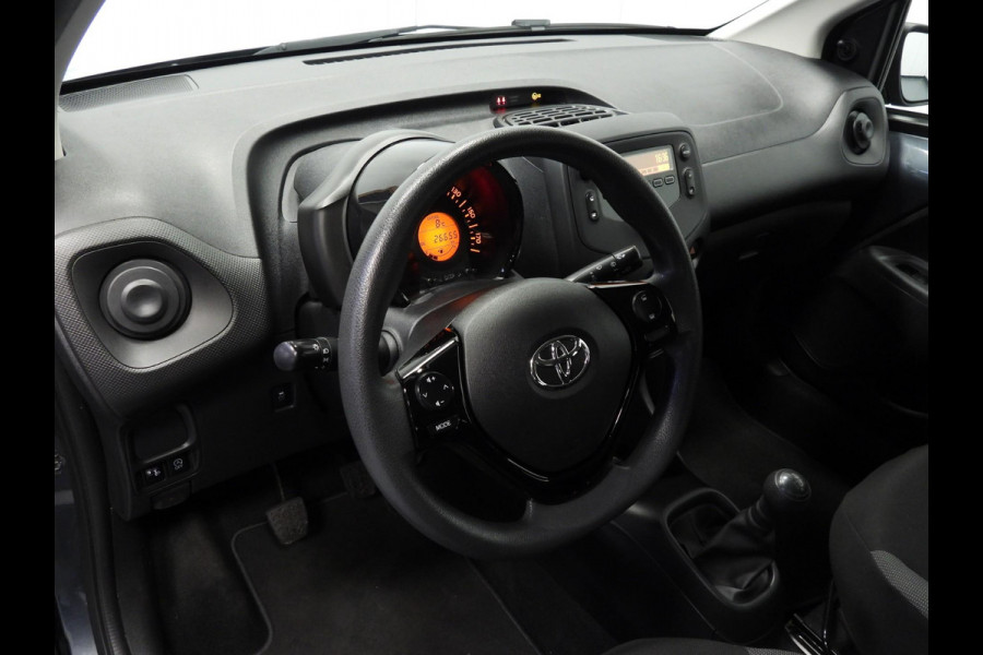 Toyota Aygo 1.0 VVT-i X-Fun AIRCO/BLUETOOTH!