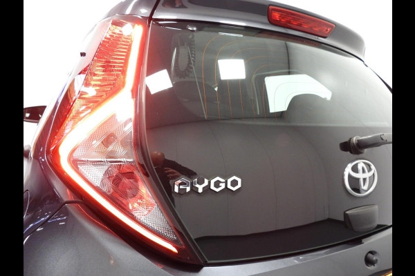 Toyota Aygo 1.0 VVT-i X-Fun AIRCO/BLUETOOTH!